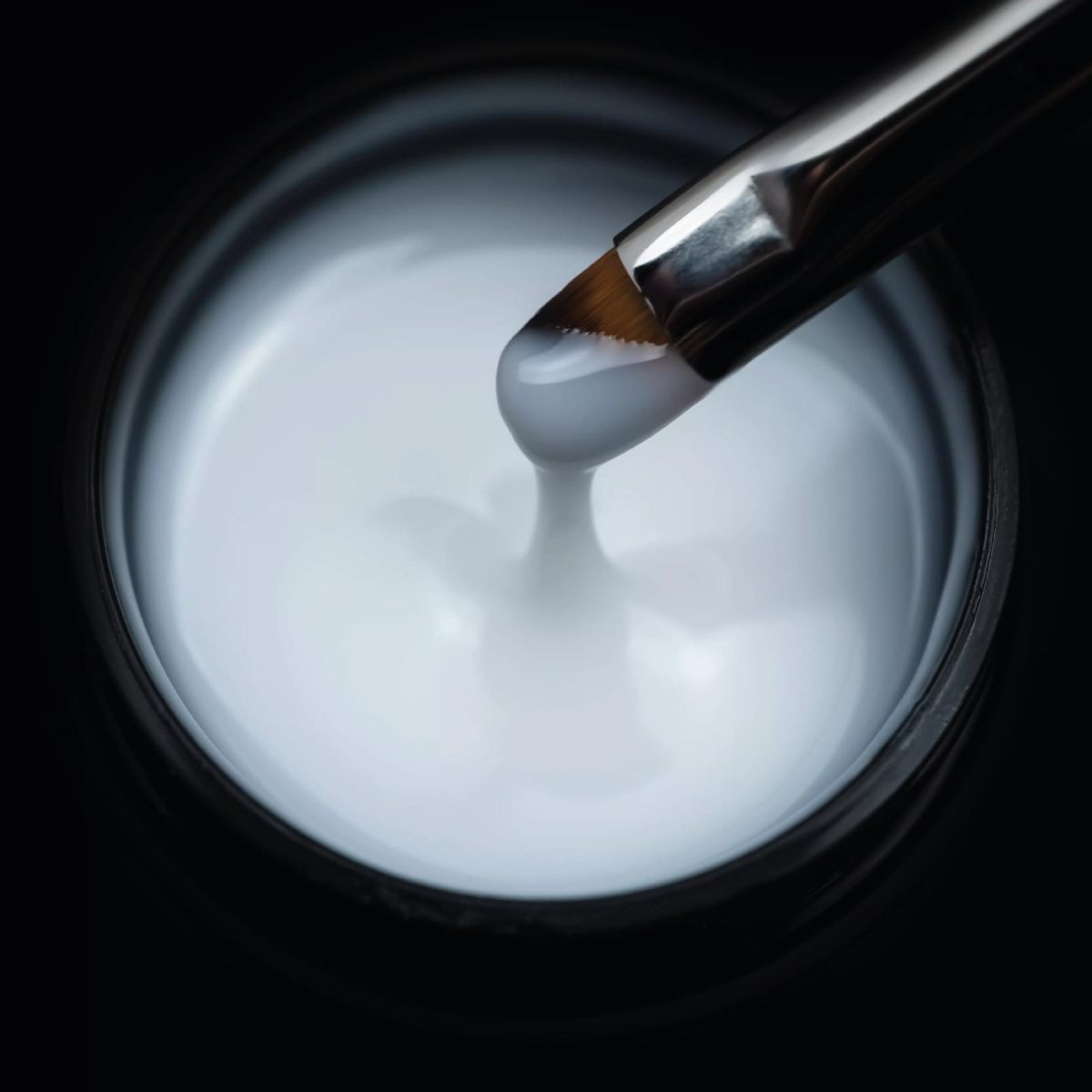 KINETICS Classic Gel - Medium - #906 Milky White, 15ml